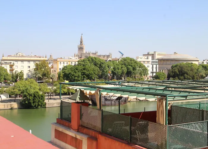 Luisahouse, En El Corazon De Sevilla Y Triana